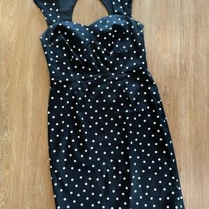 Cleo Black and White Sheath Dress Sweetheart Neckline